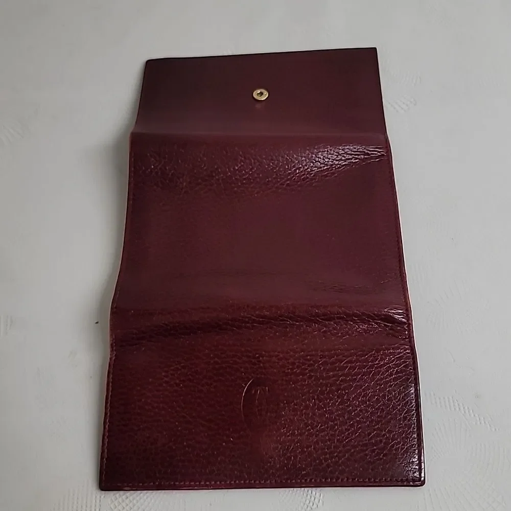 CARTIER MUST CLASP TRI-FOLD WALLET CLASP CLOSURE COMPACT WALLET